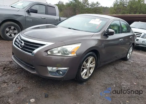 2014 Nissan Altima 2.5/2.5 S/2.5 Sl/2.5 Sv из США, поврежденный, VIN 1N4AL3AP0EN370776